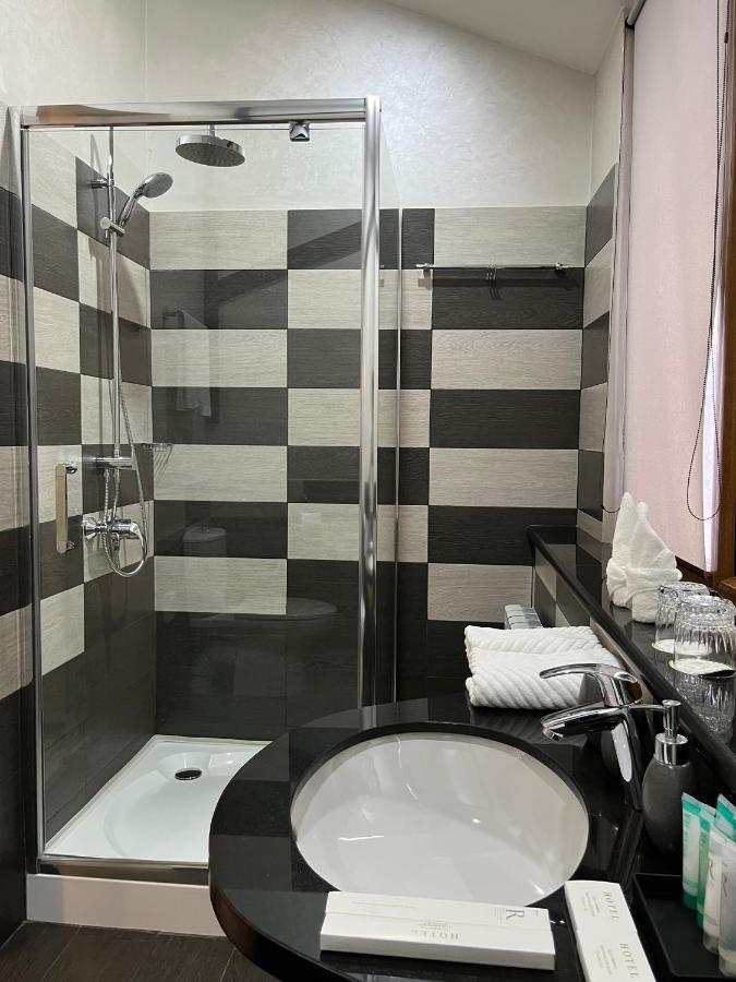 Orbita Hotel Simkent Kültér fotó