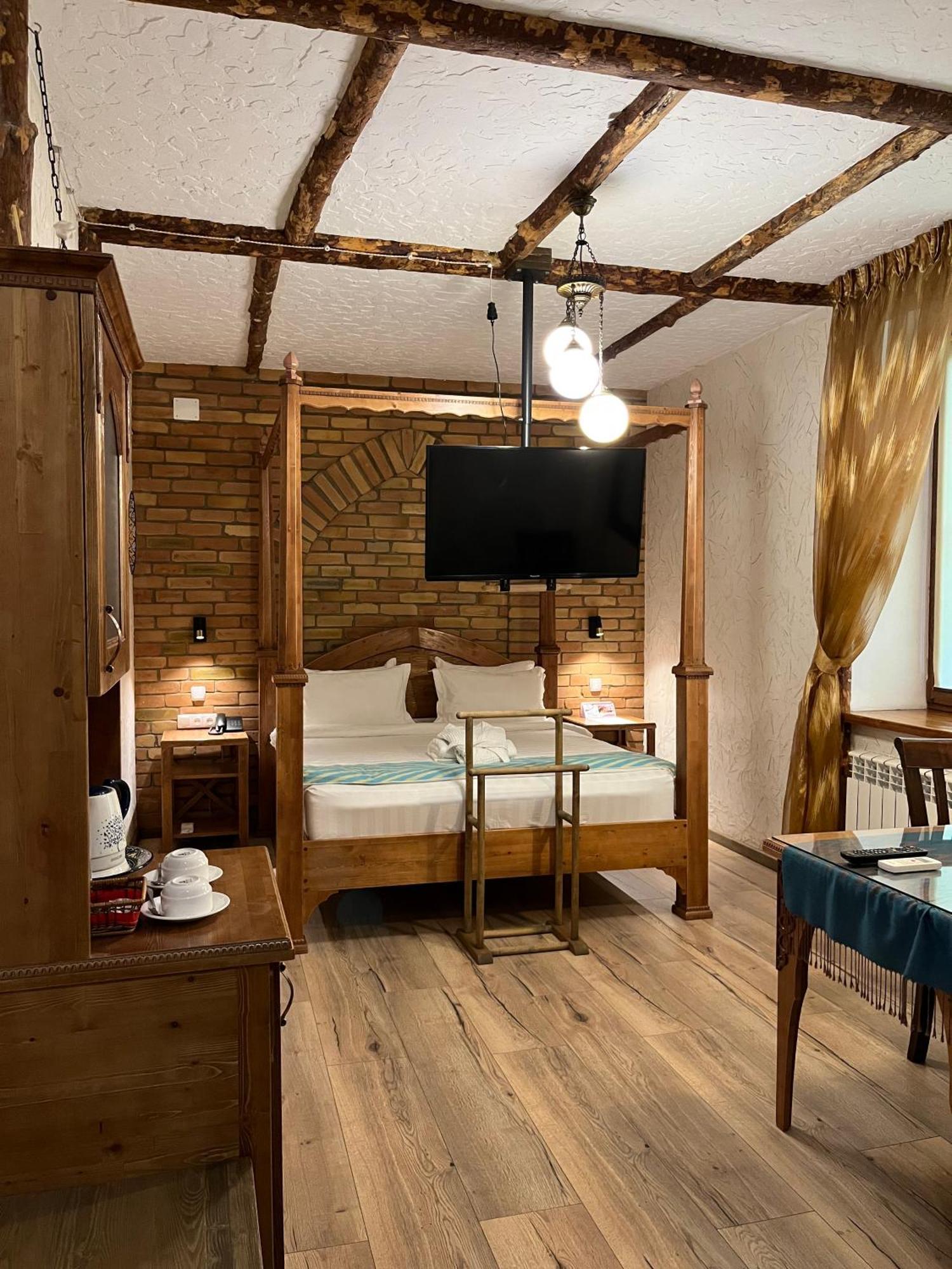 Orbita Hotel Simkent Kültér fotó